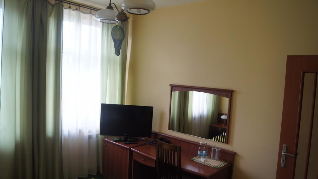 Alabastro Bed & Breakfast Tomaszów Mazowiecki Cameră foto